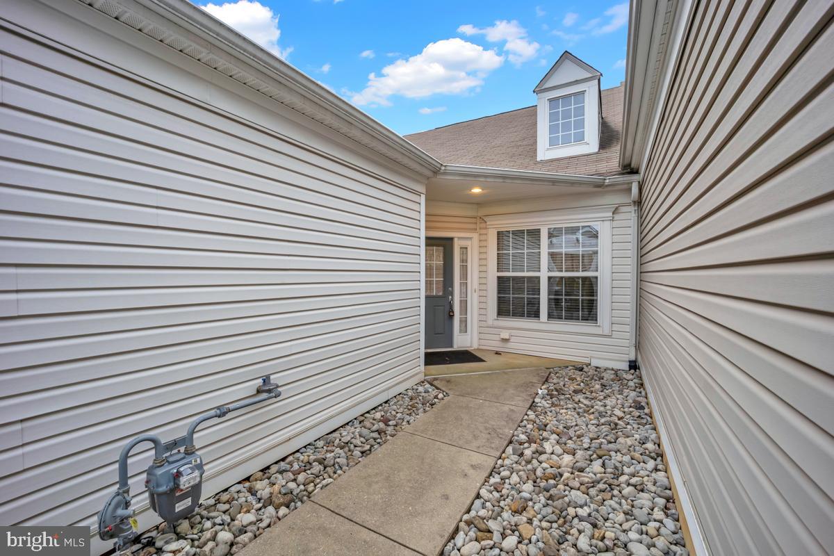 29 Dove Ct