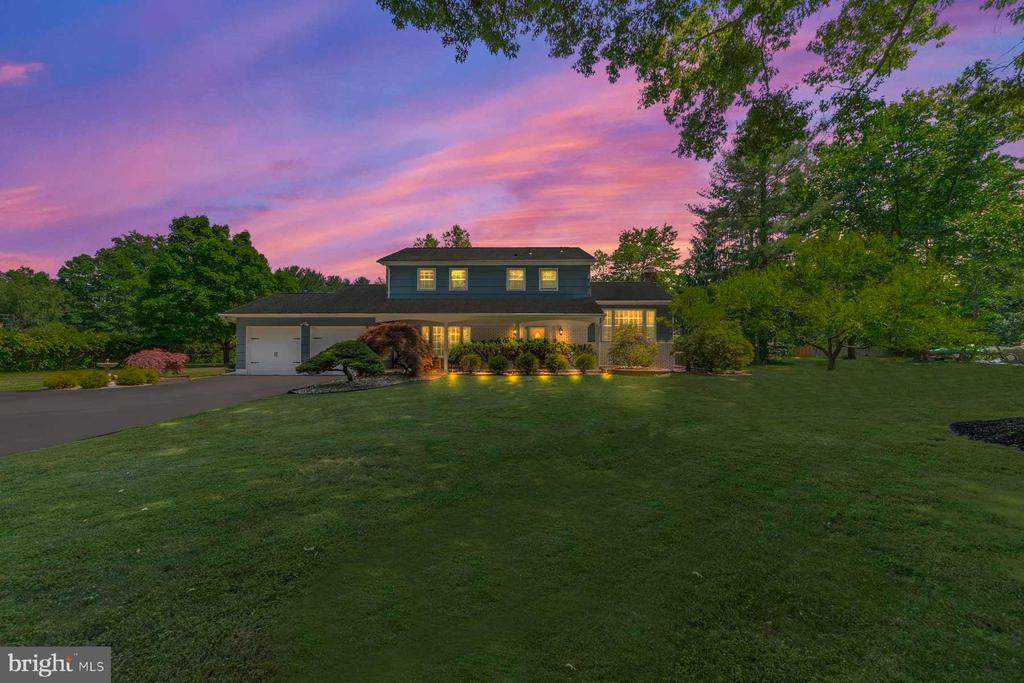 17 Wood Hollow Rd