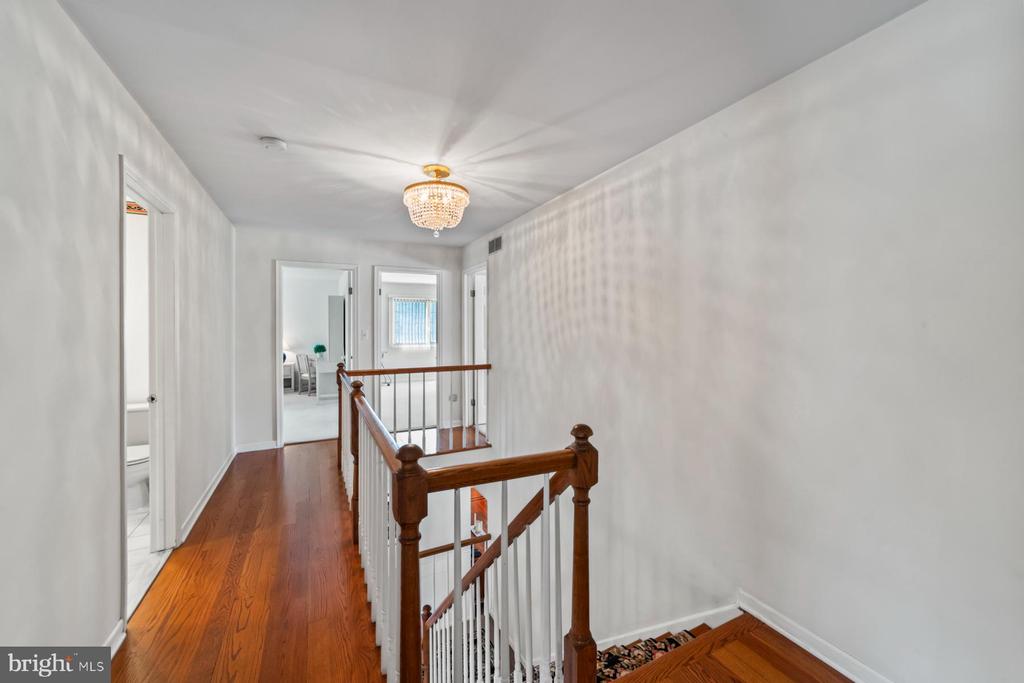 38 Foxcroft Dr