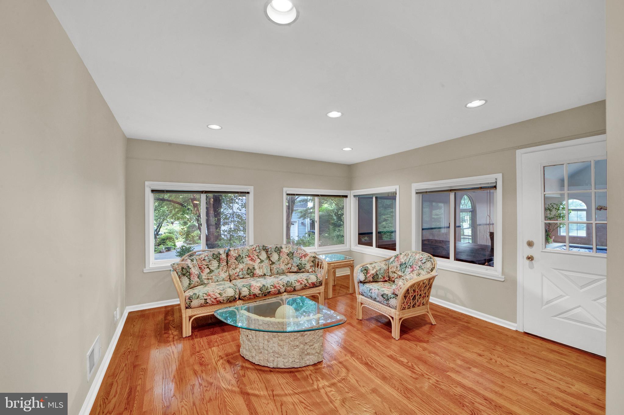38 Foxcroft Dr