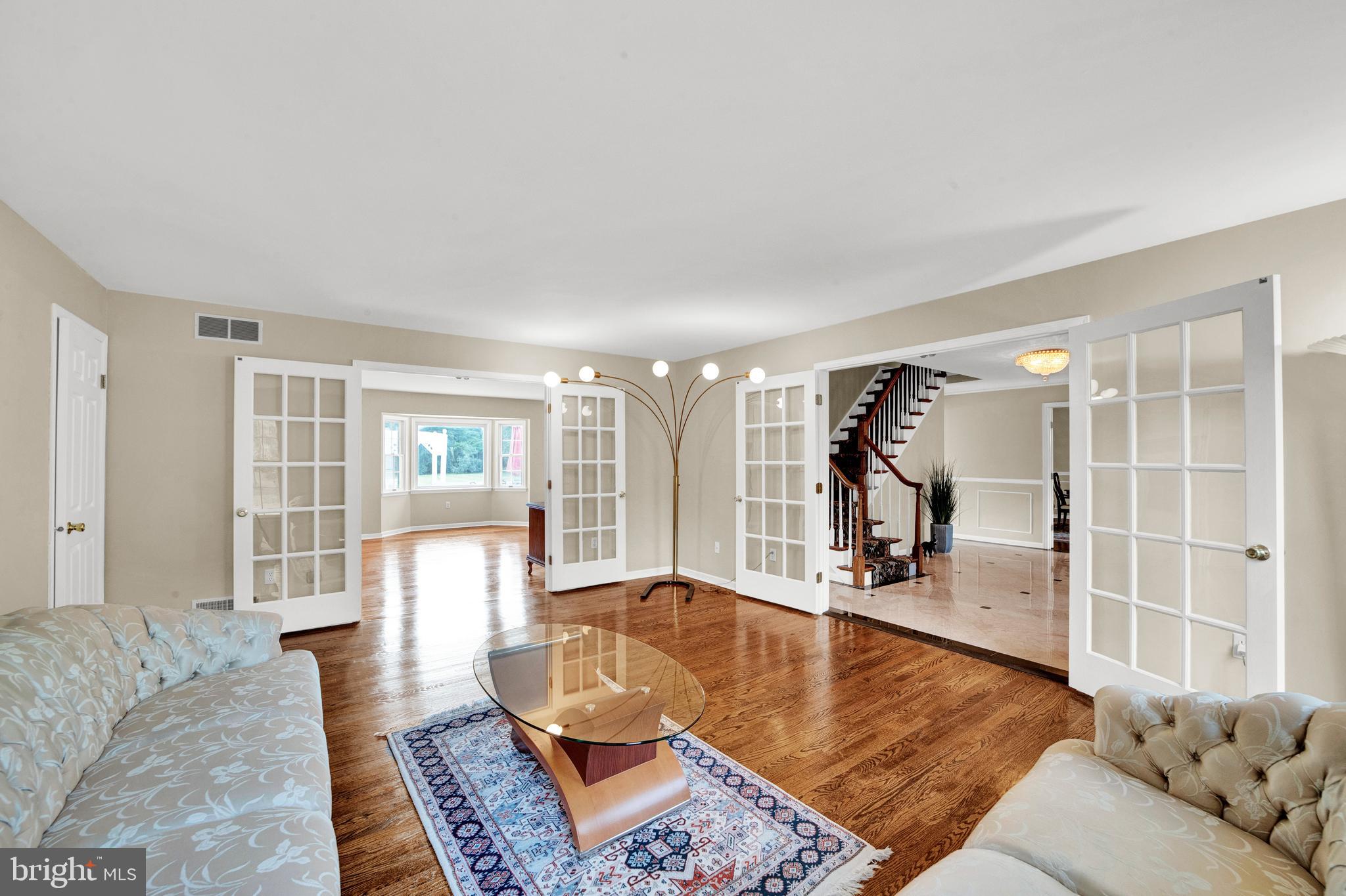 38 Foxcroft Dr