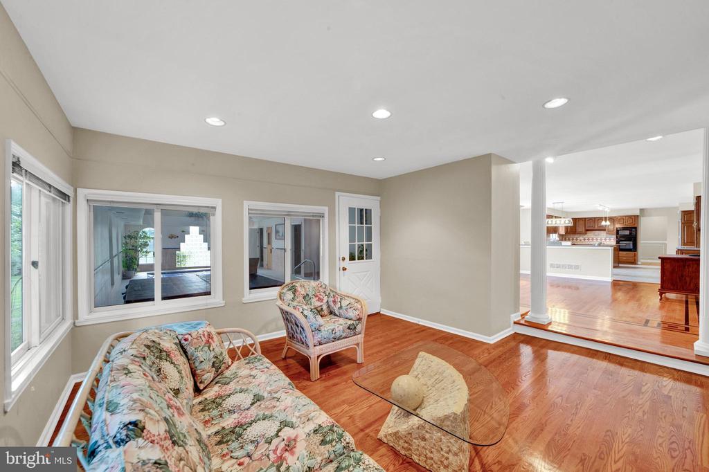 38 Foxcroft Dr