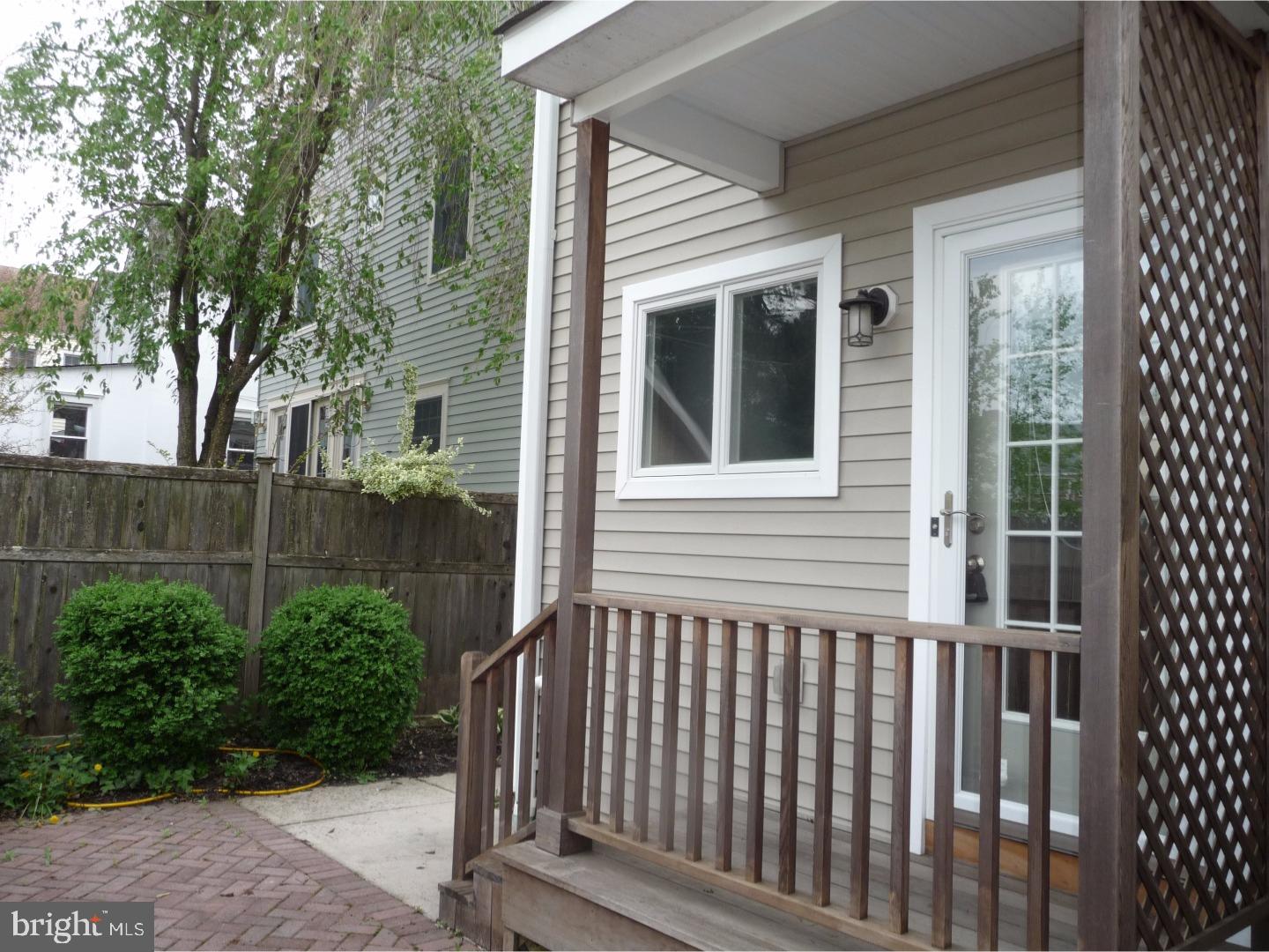 29 MORAN AVE