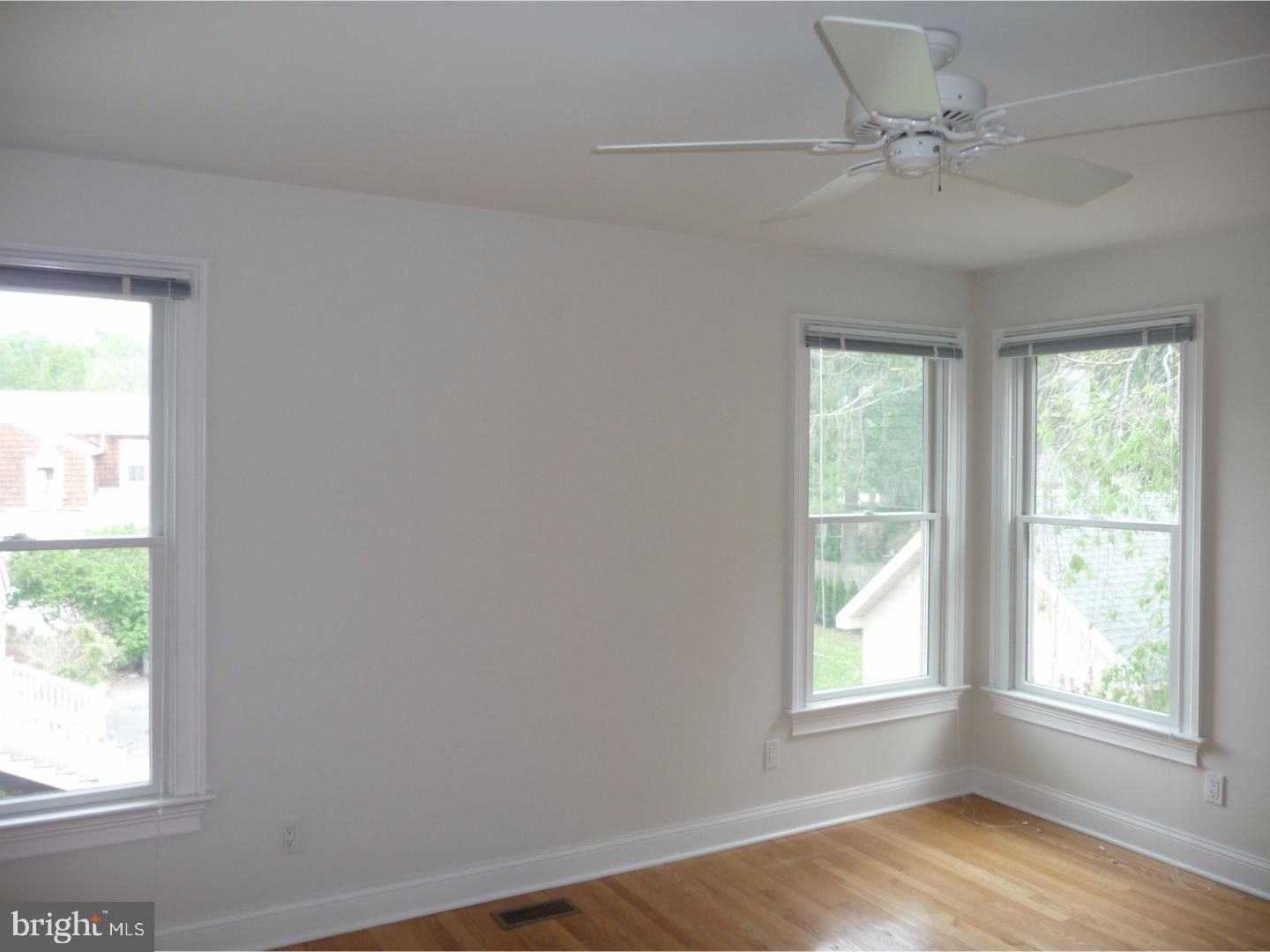 29 MORAN AVE