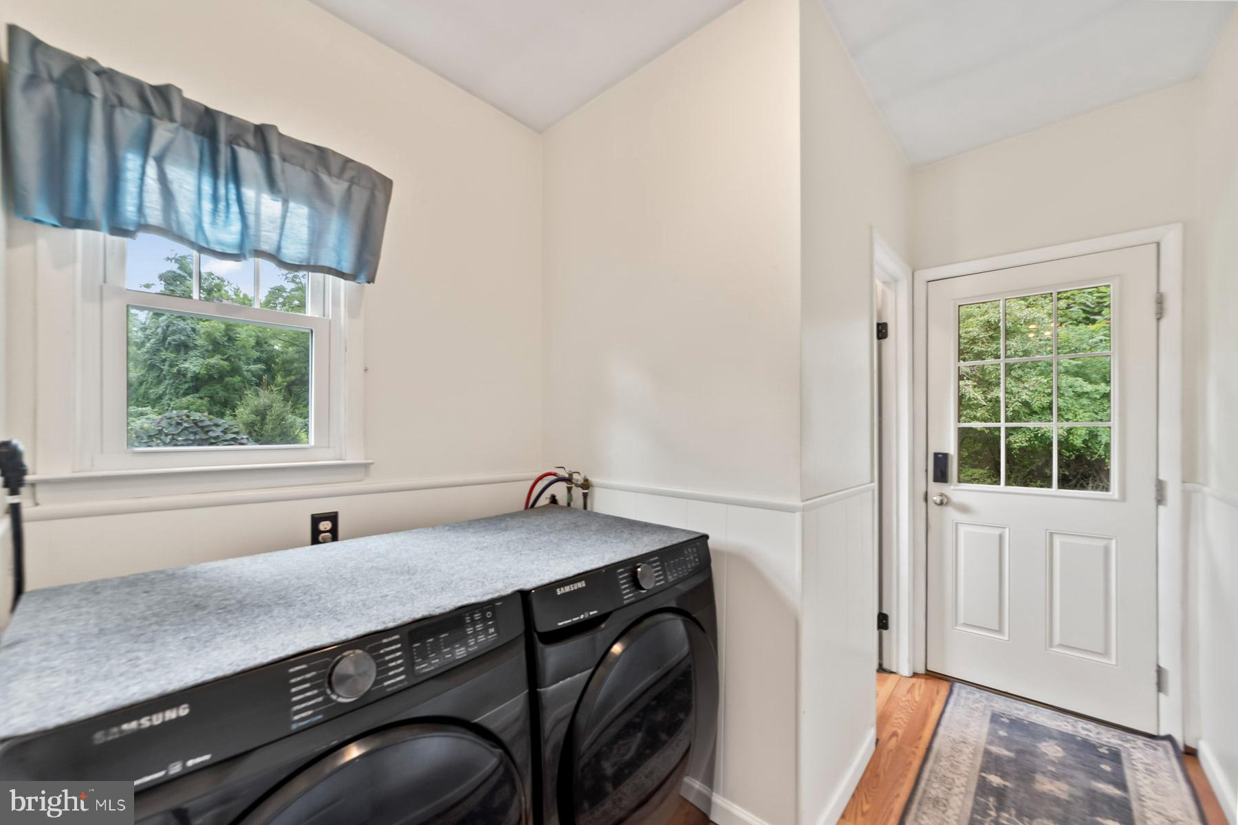 47 Lopatcong Dr