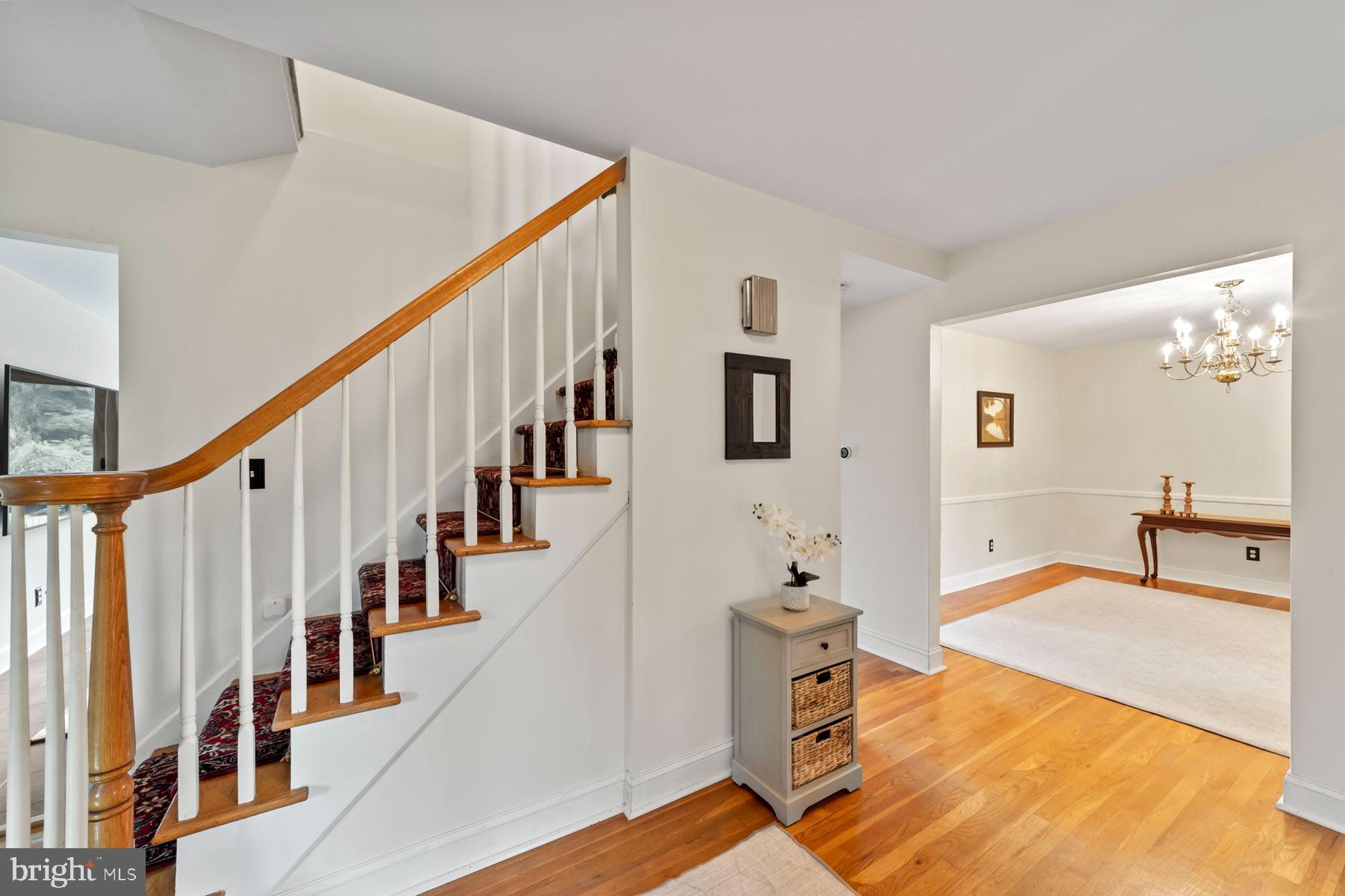 47 Lopatcong Dr