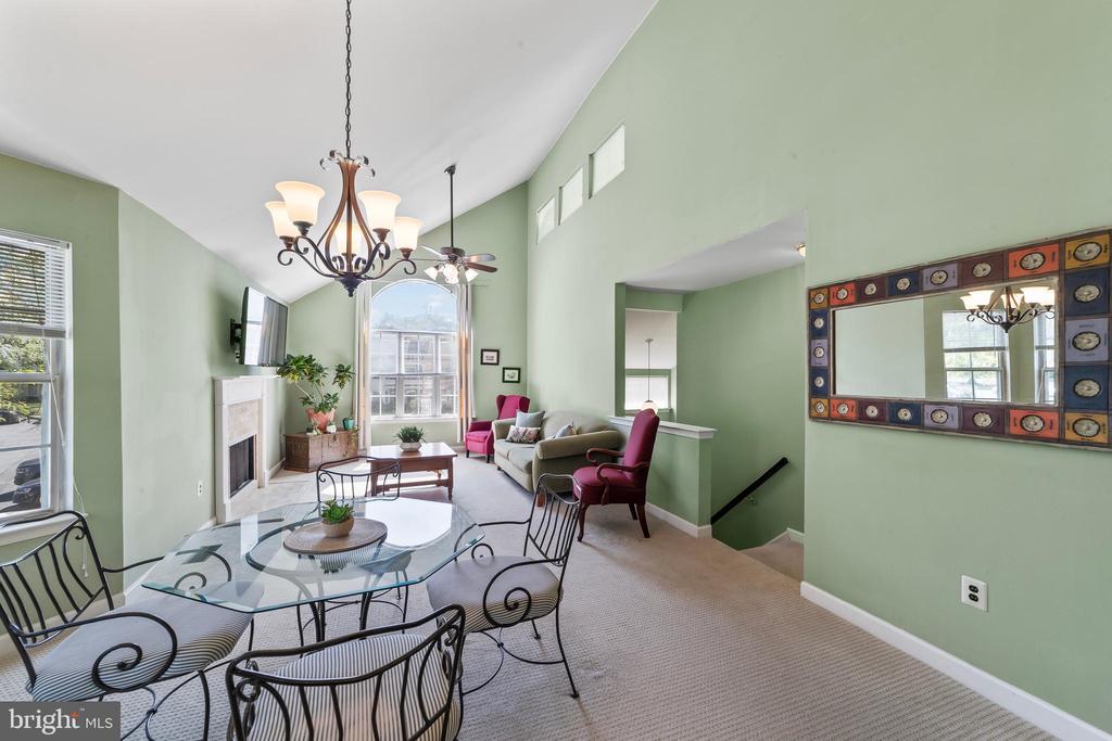 10 Powell Ct