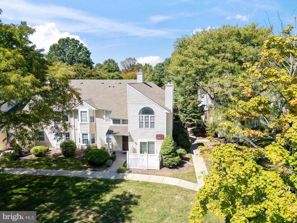 10 Powell Ct