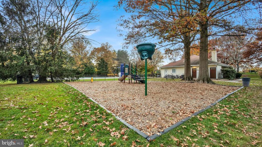 10 Powell Ct