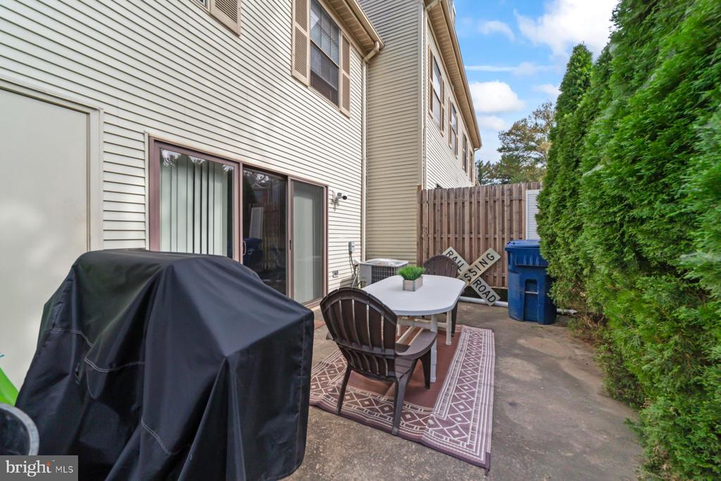 4 van Buren Pl