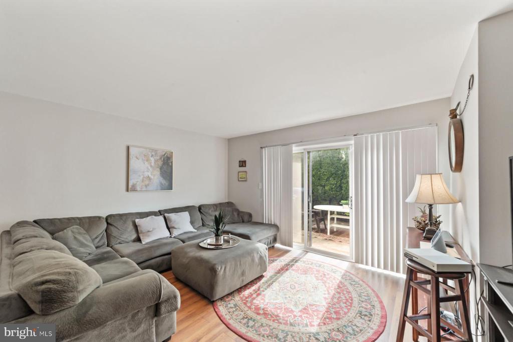 4 van Buren Pl