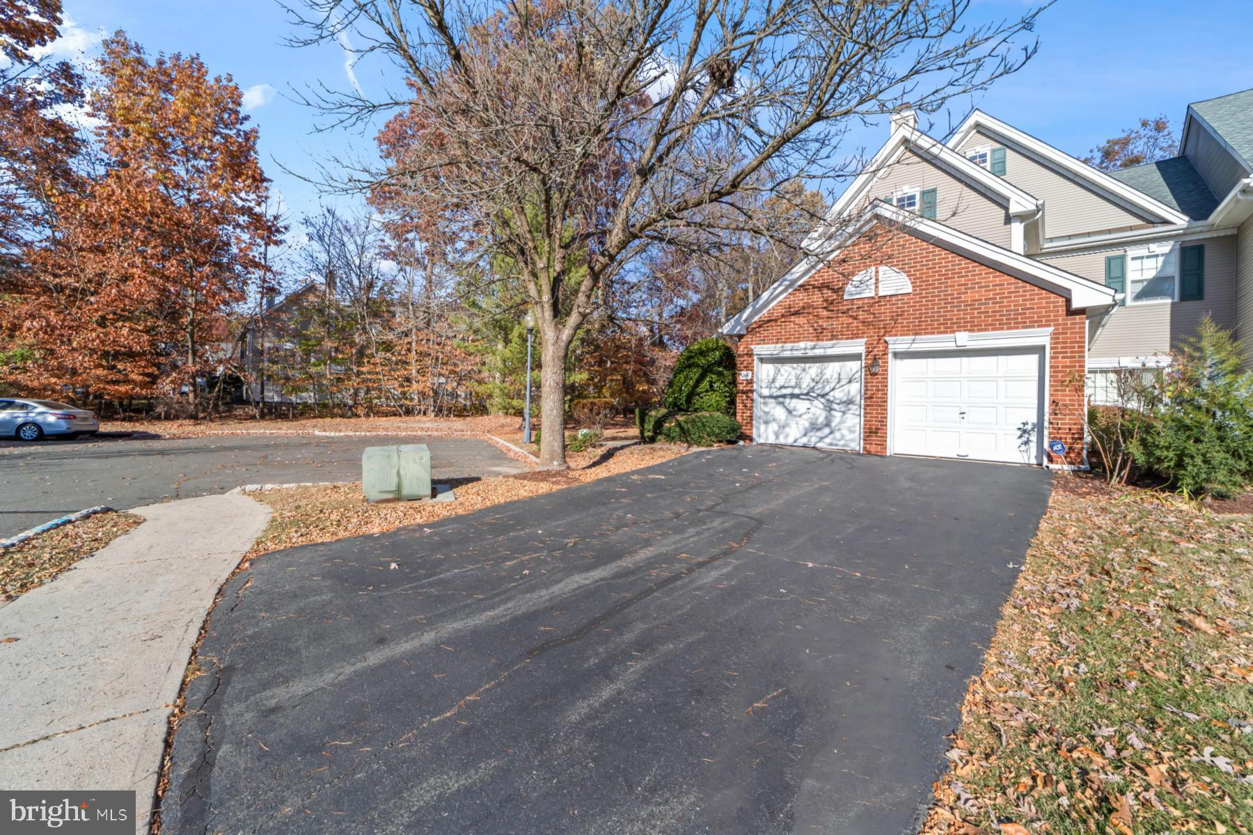 214 Kentshire Ct