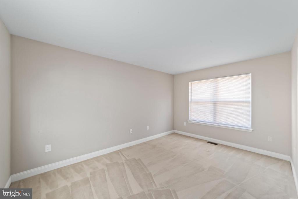 214 Kentshire Ct