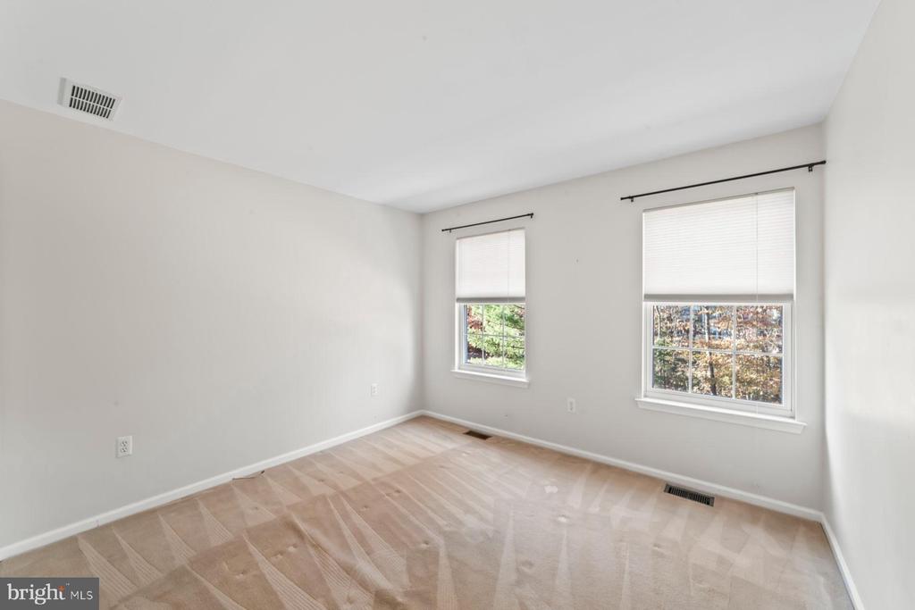 214 Kentshire Ct