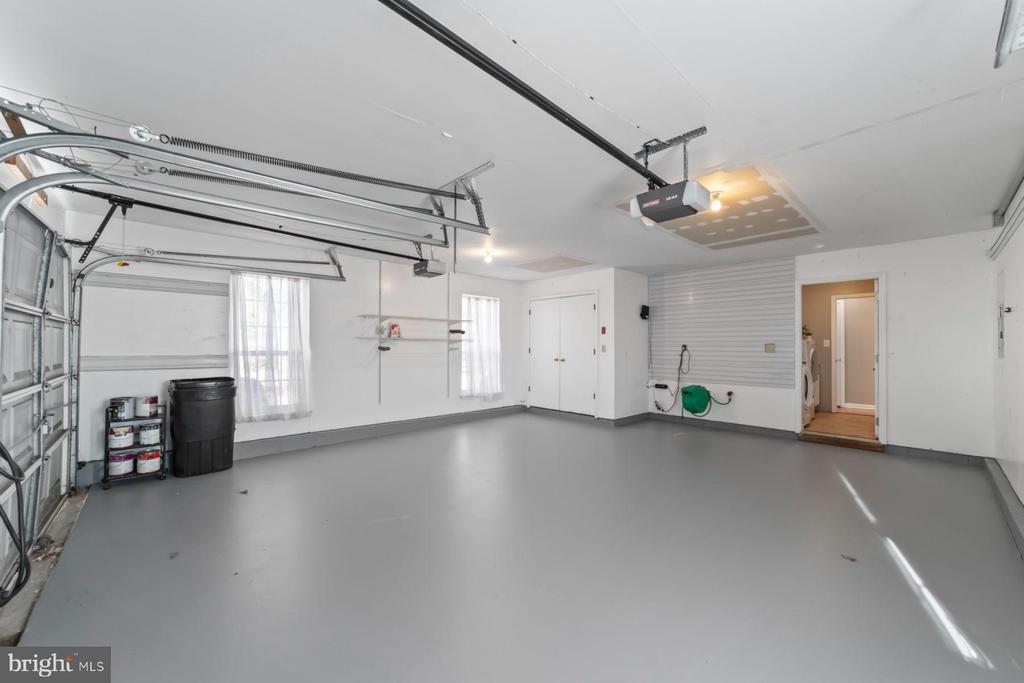 214 Kentshire Ct