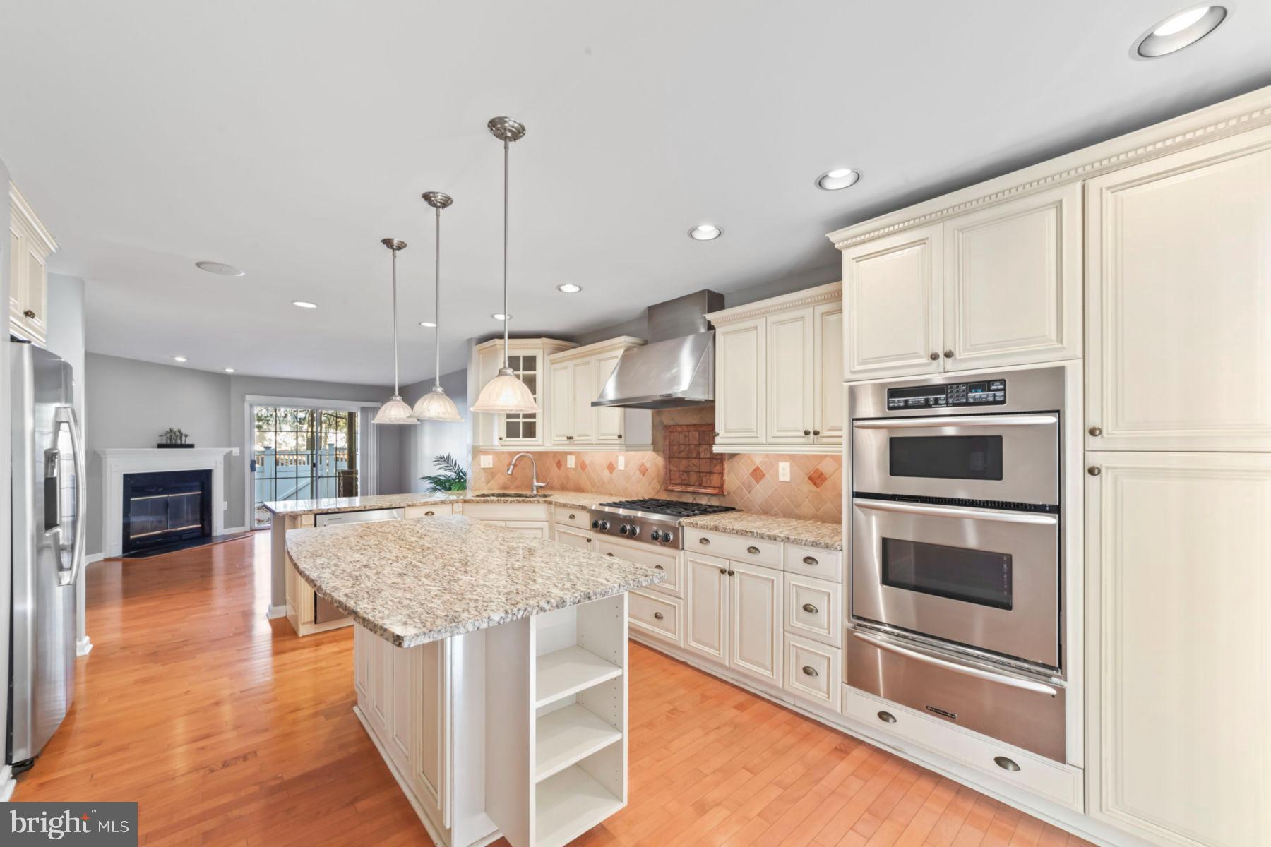 214 Kentshire Ct