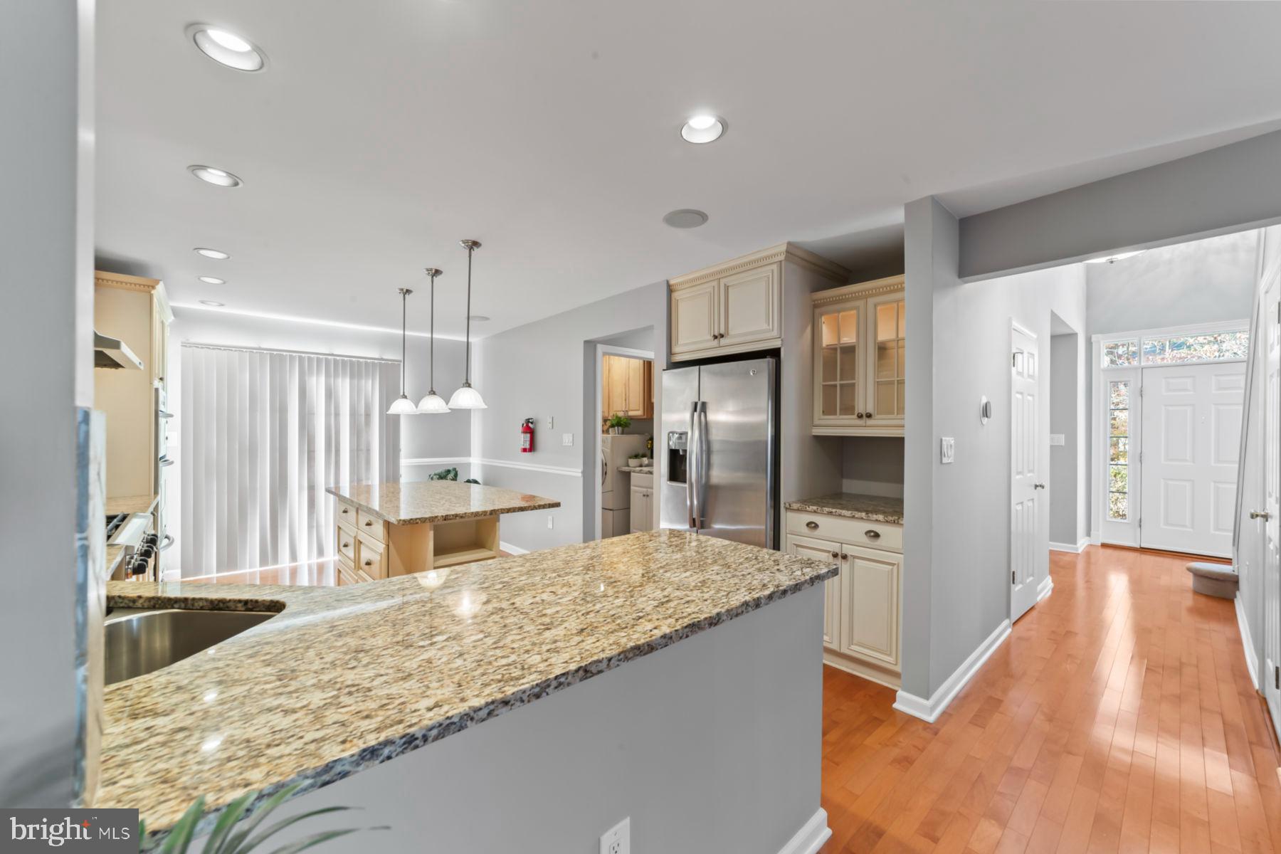 214 Kentshire Ct