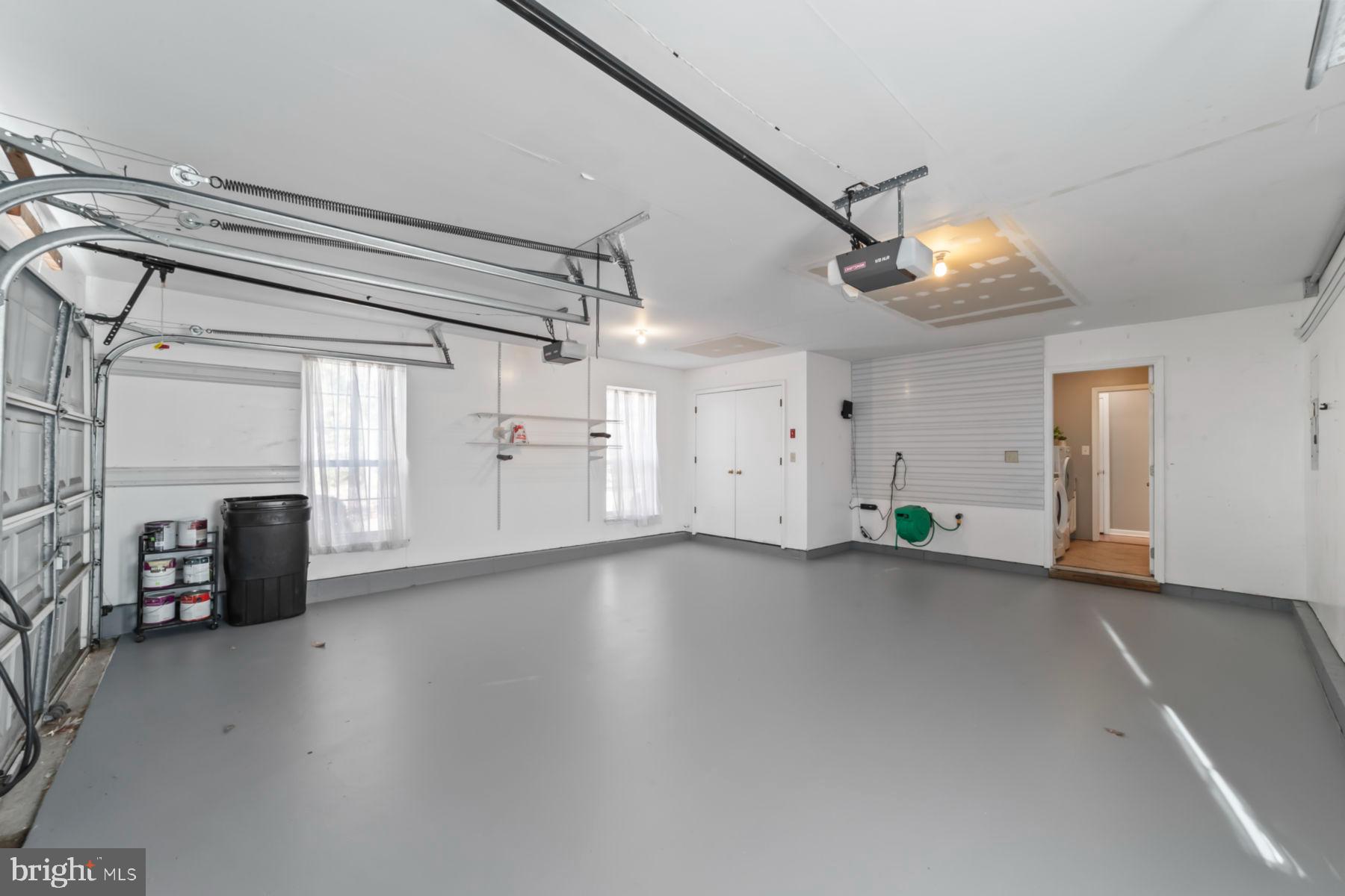 214 Kentshire Ct