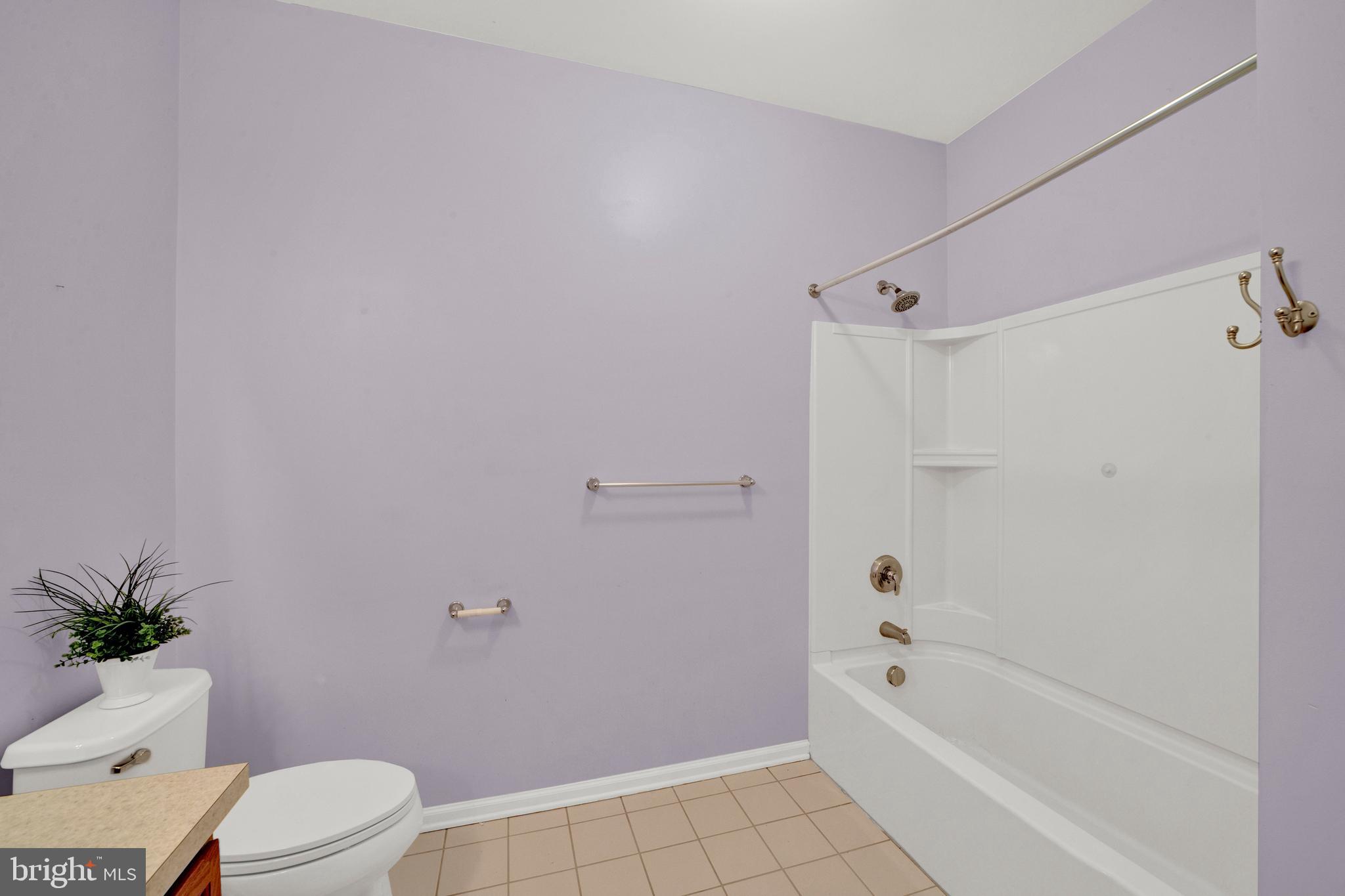 837 Timberlake Dr