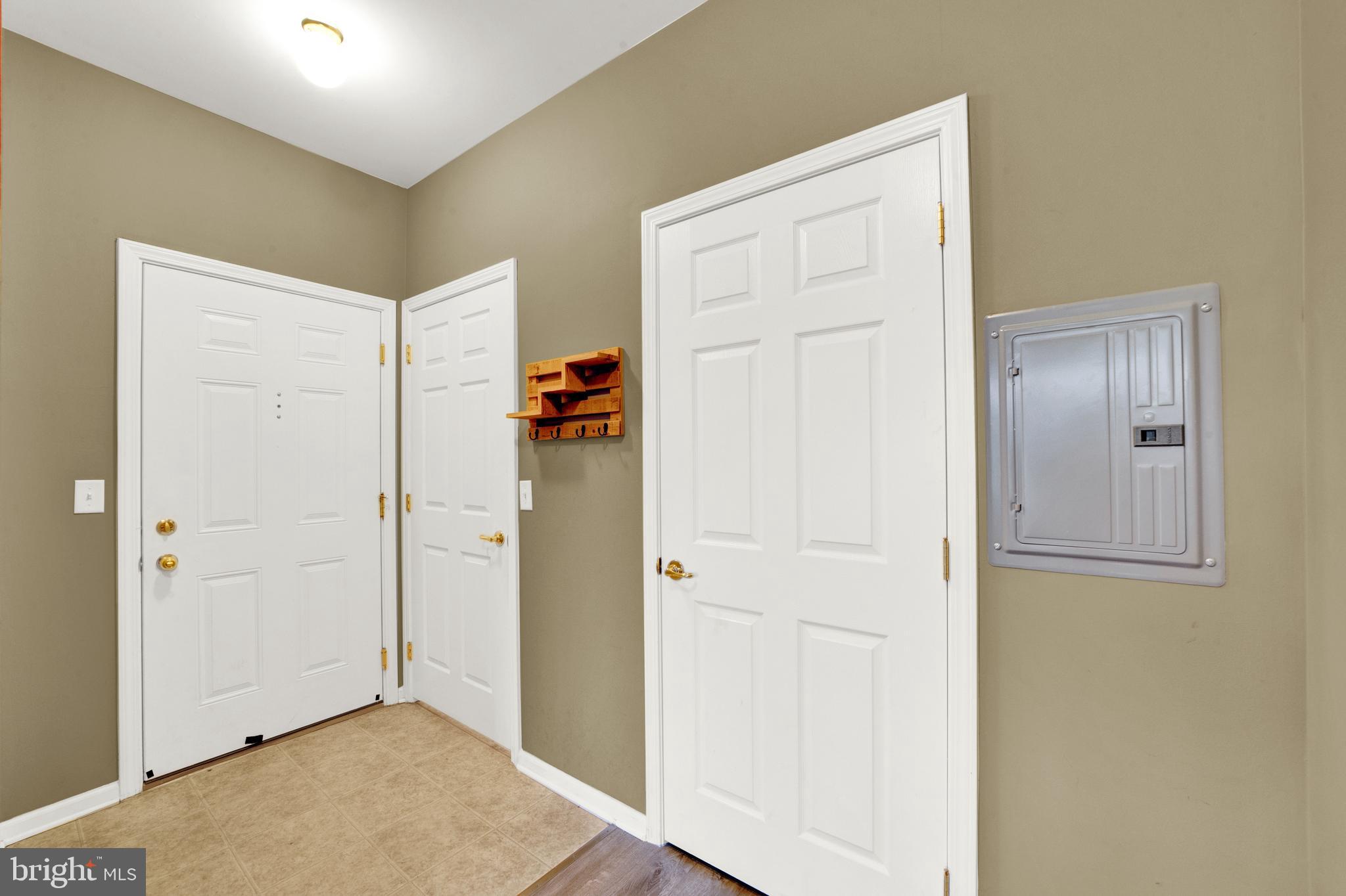 837 Timberlake Dr