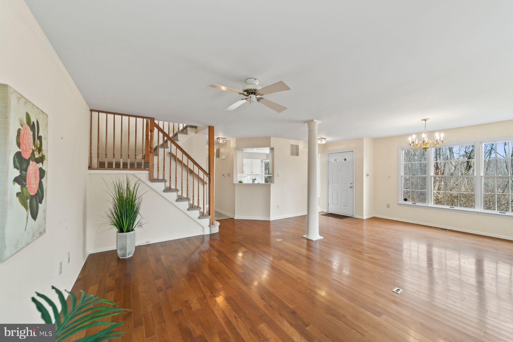 168 Neil Ct