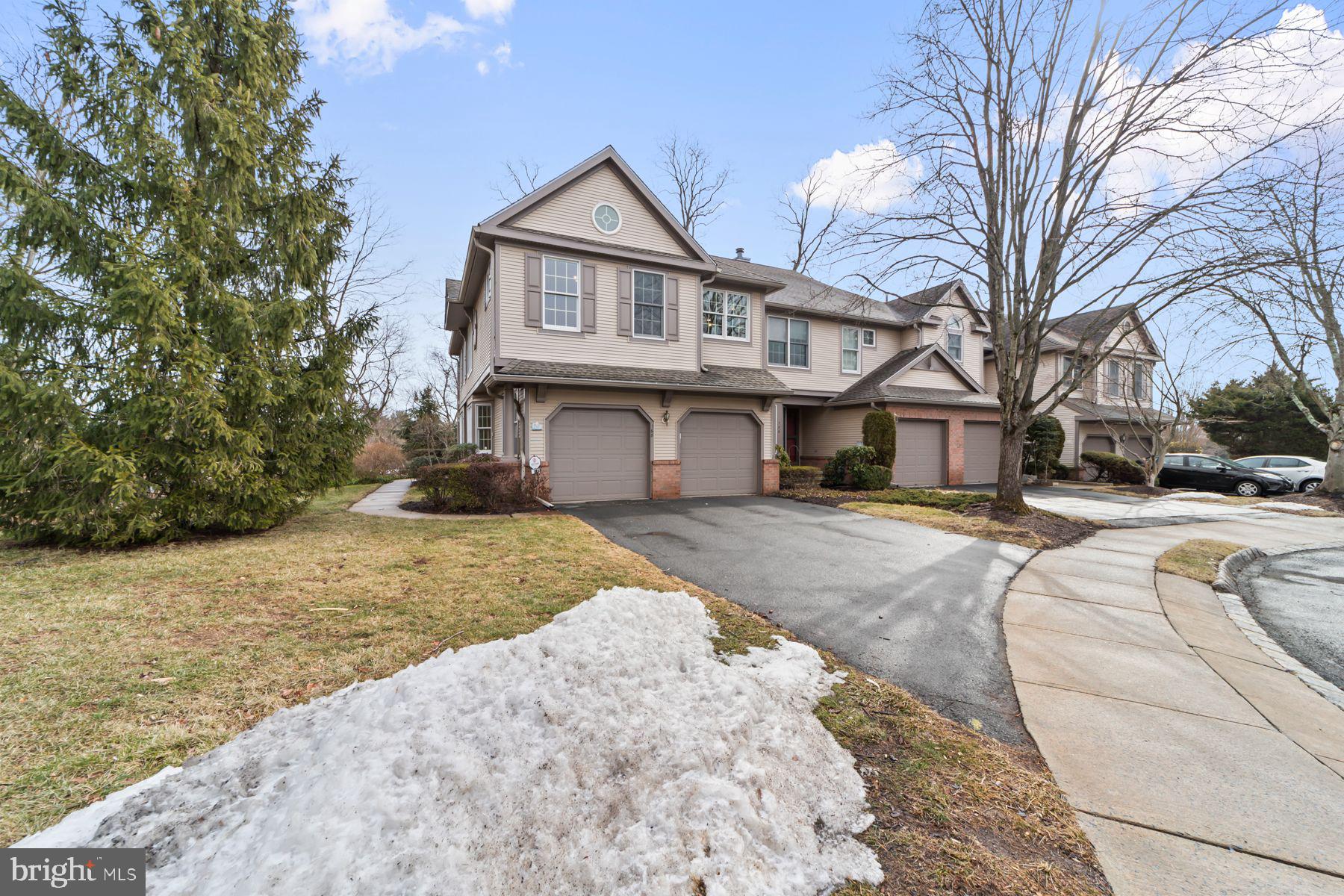 168 Neil Ct