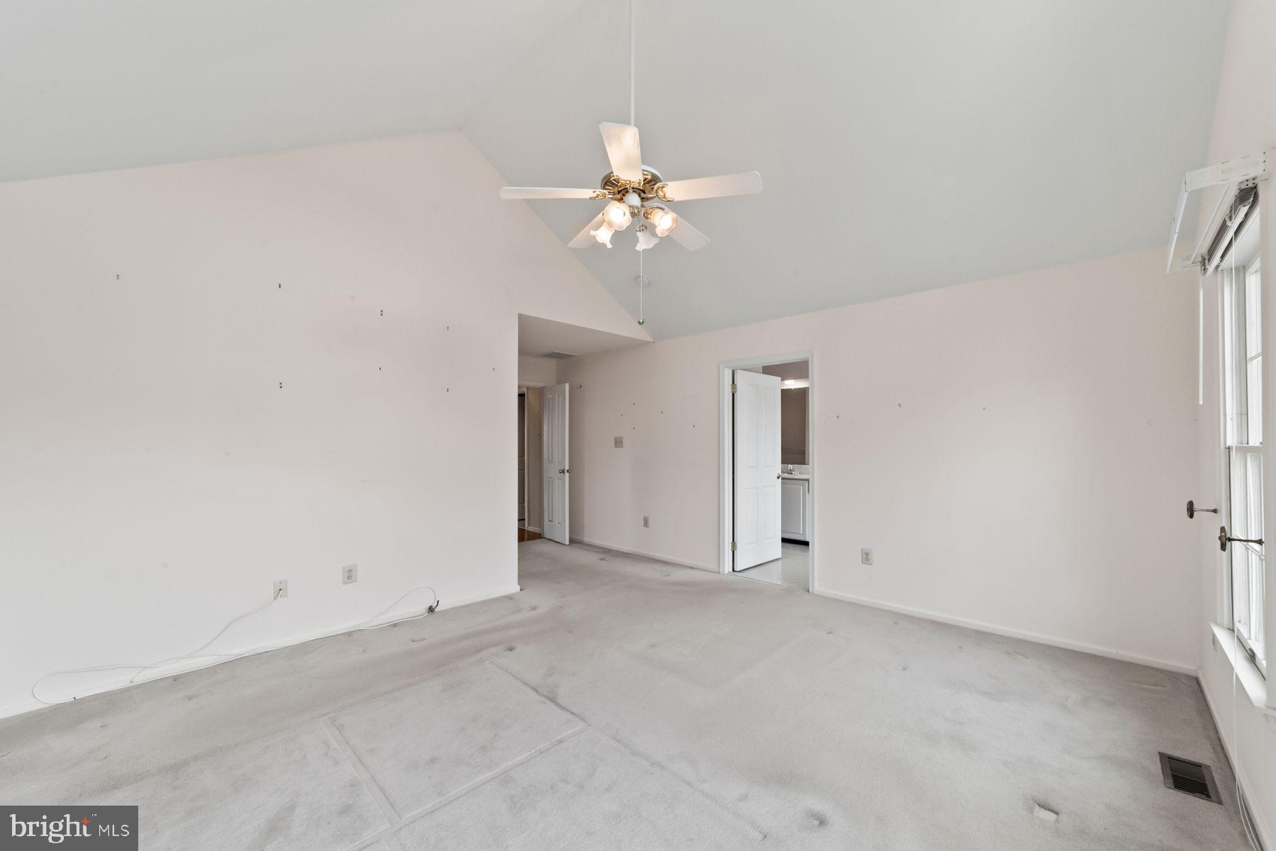 168 Neil Ct
