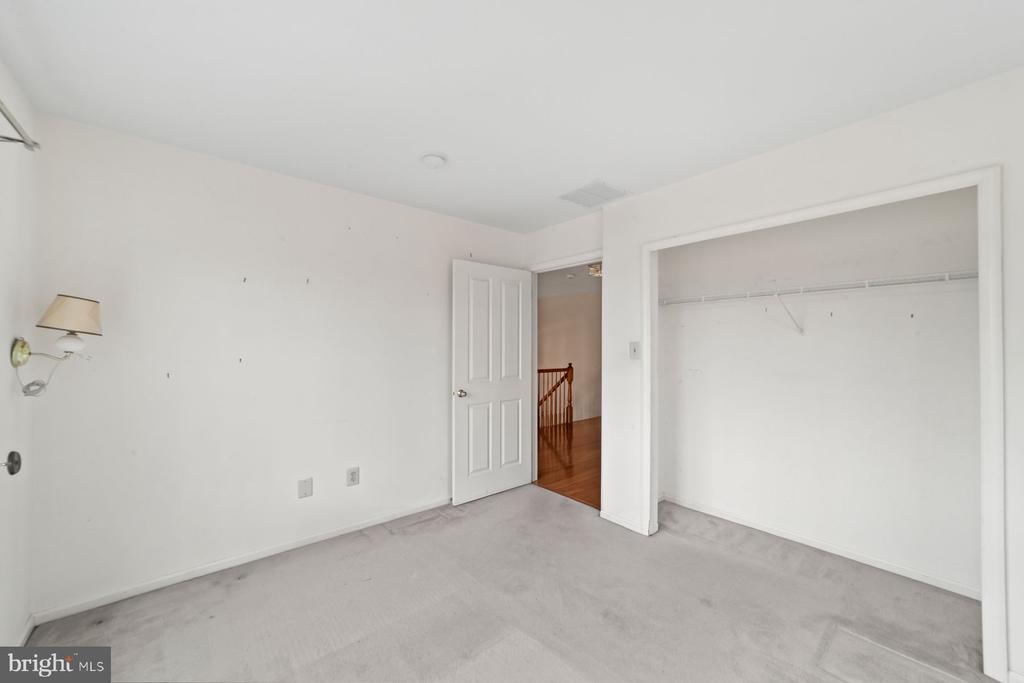 168 Neil Ct