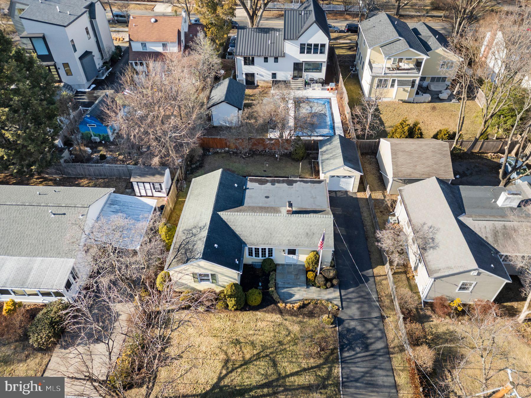 32 Spruce