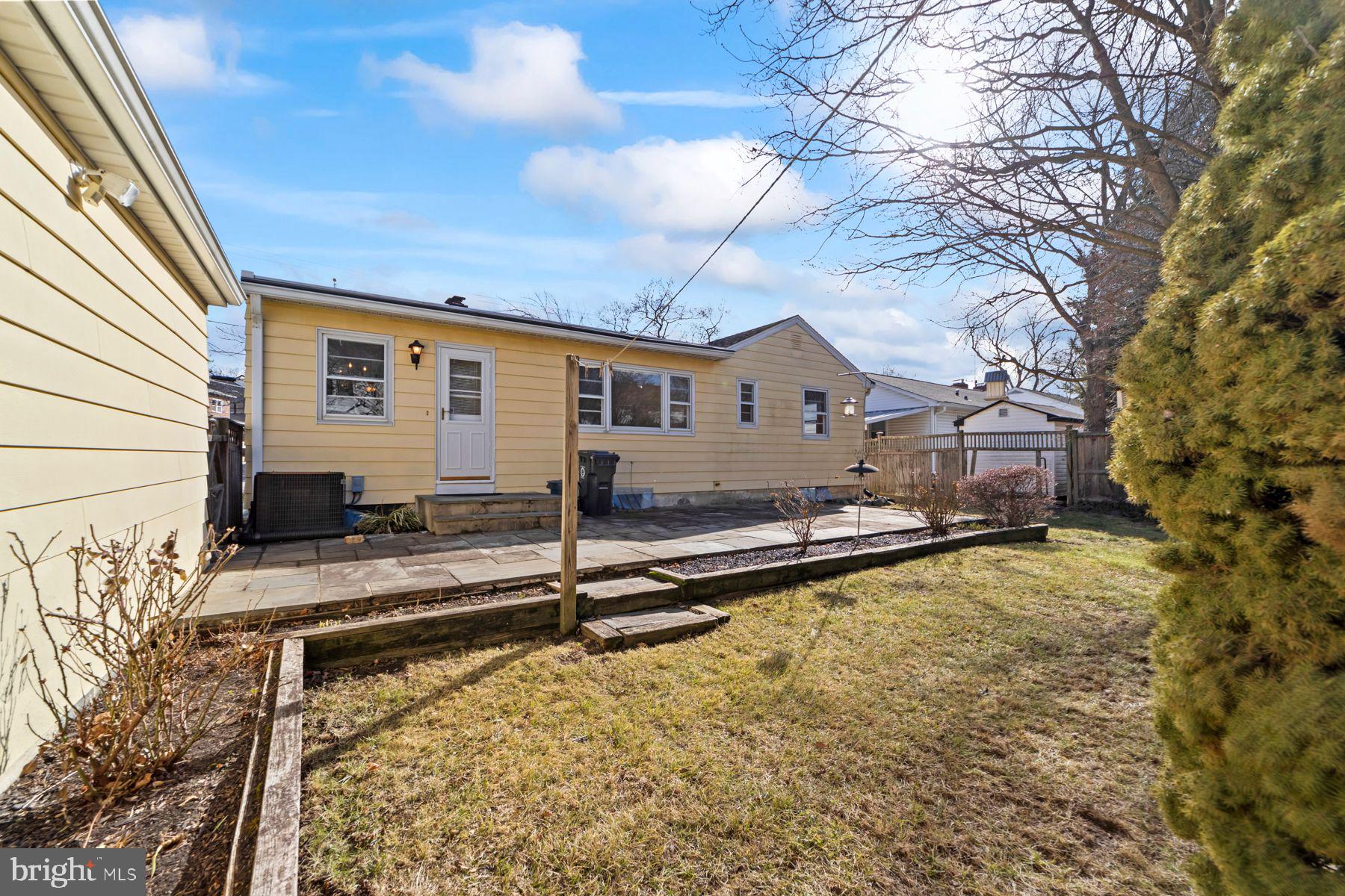 32 Spruce