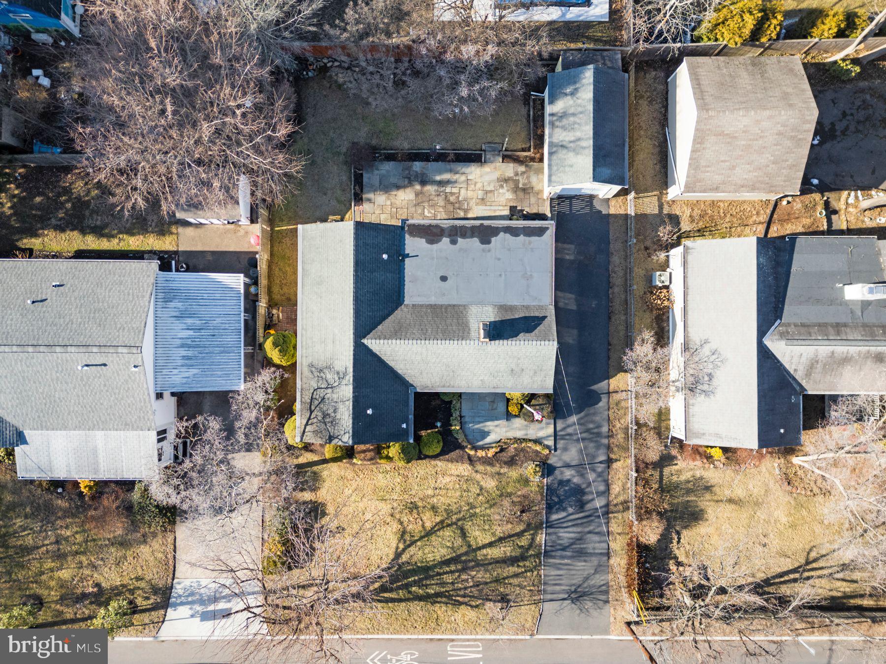32 Spruce