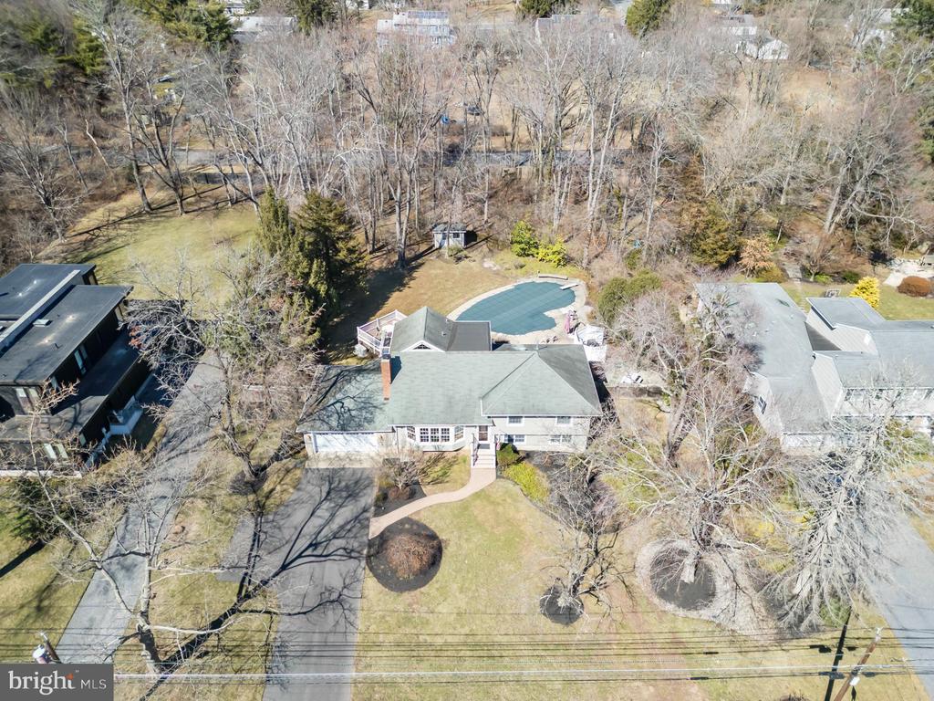 234 Dodds Ln