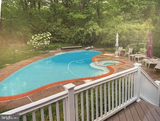 234 Dodds Ln