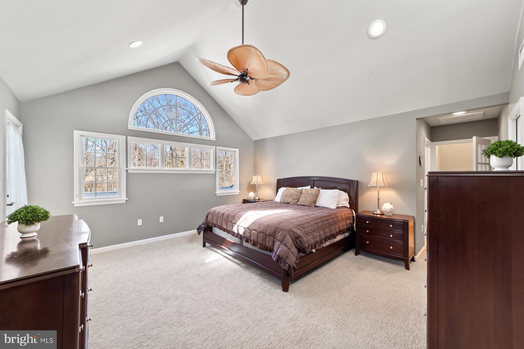 234 Dodds Ln