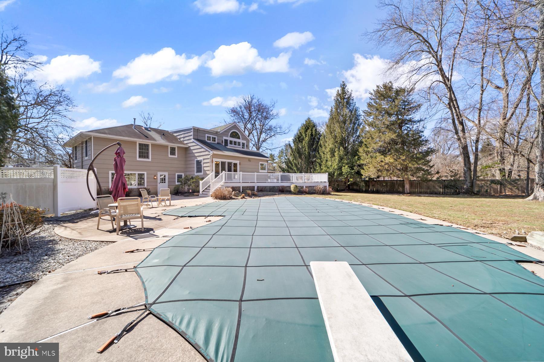 234 Dodds Ln