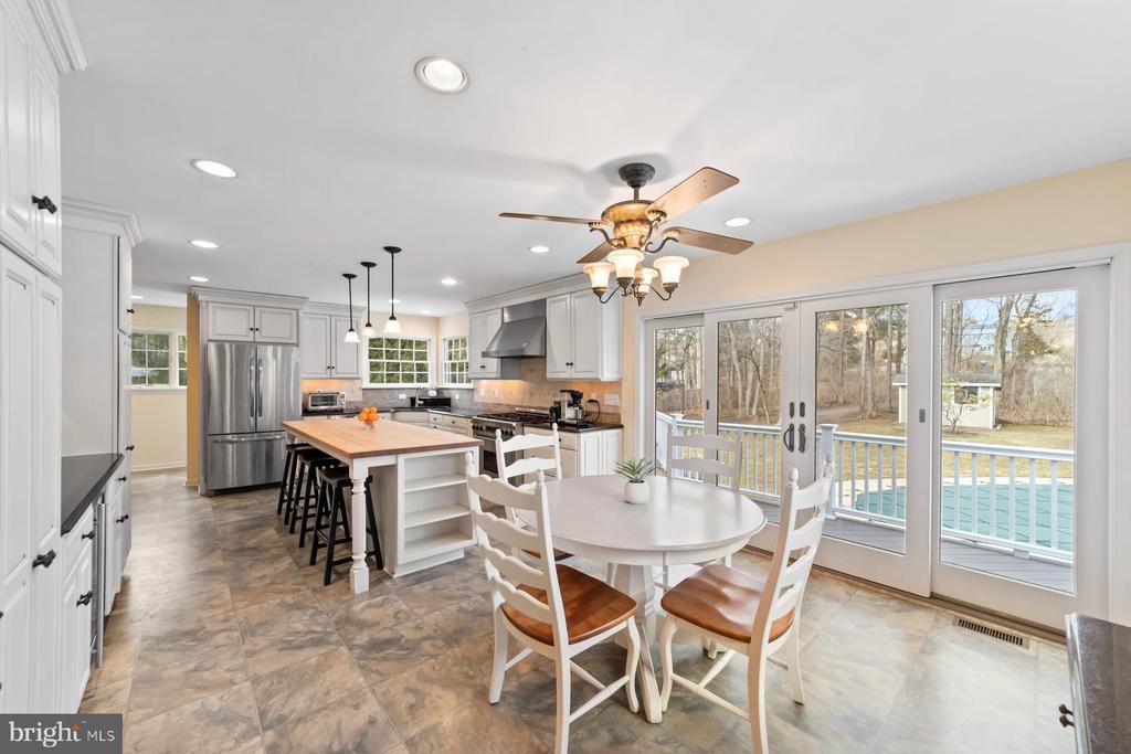 234 Dodds Ln
