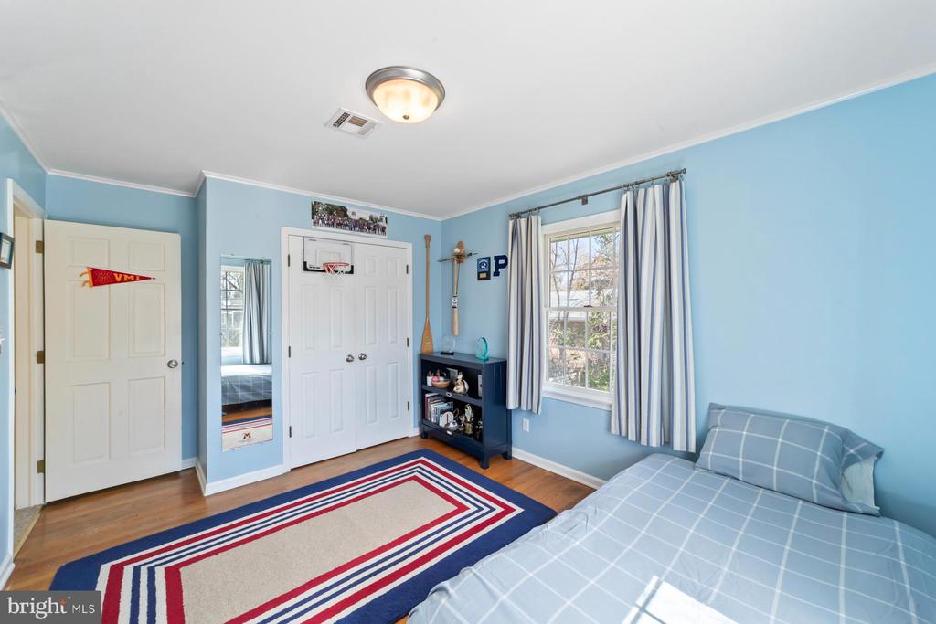 234 Dodds Ln