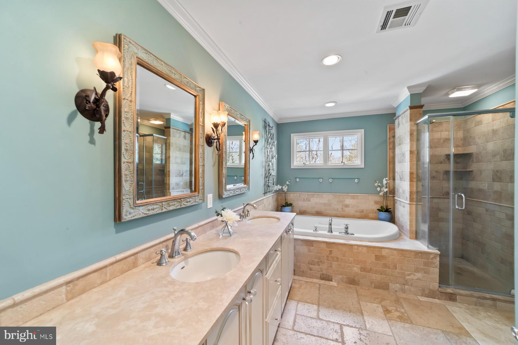 234 Dodds Ln