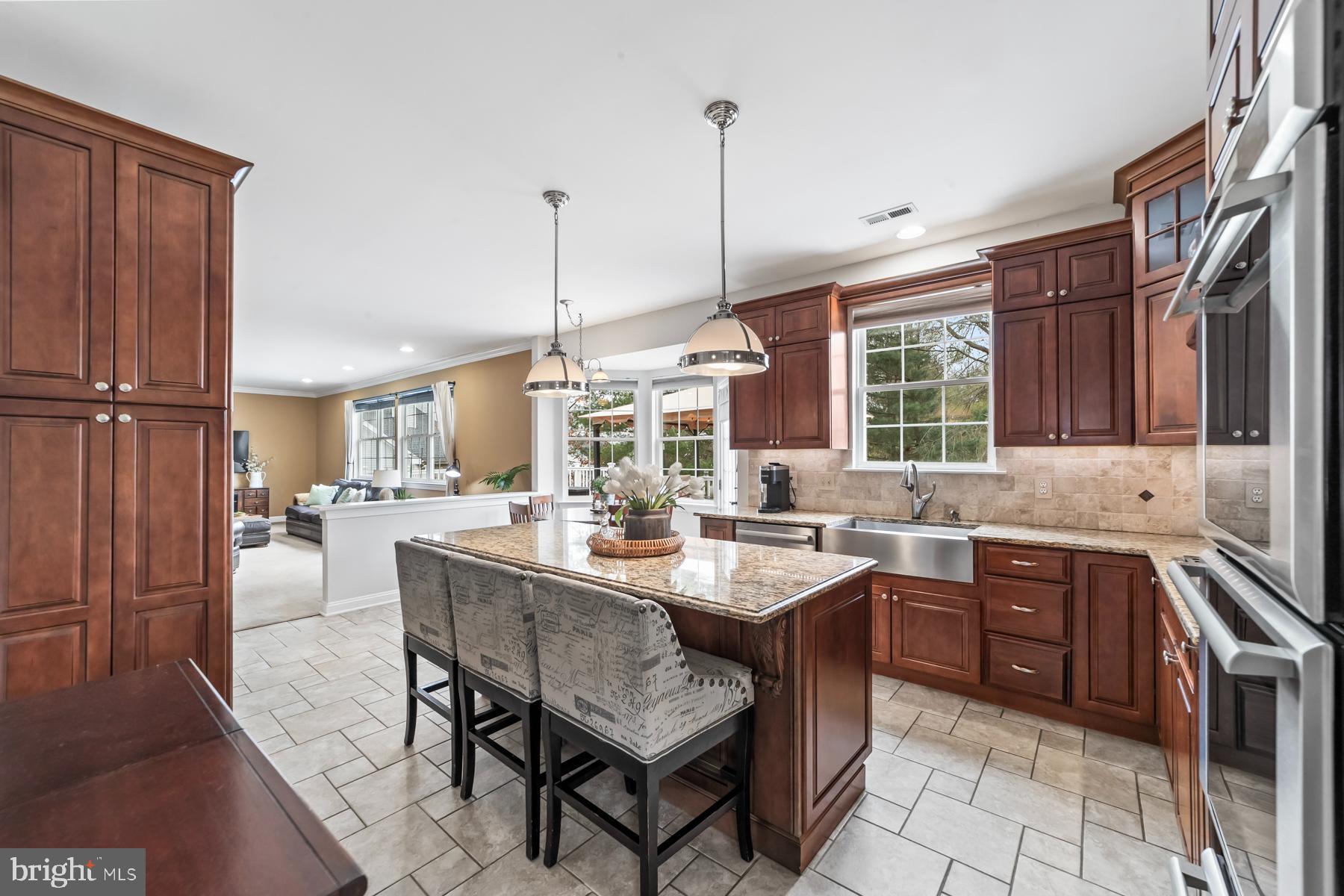 40 Chicory Ln