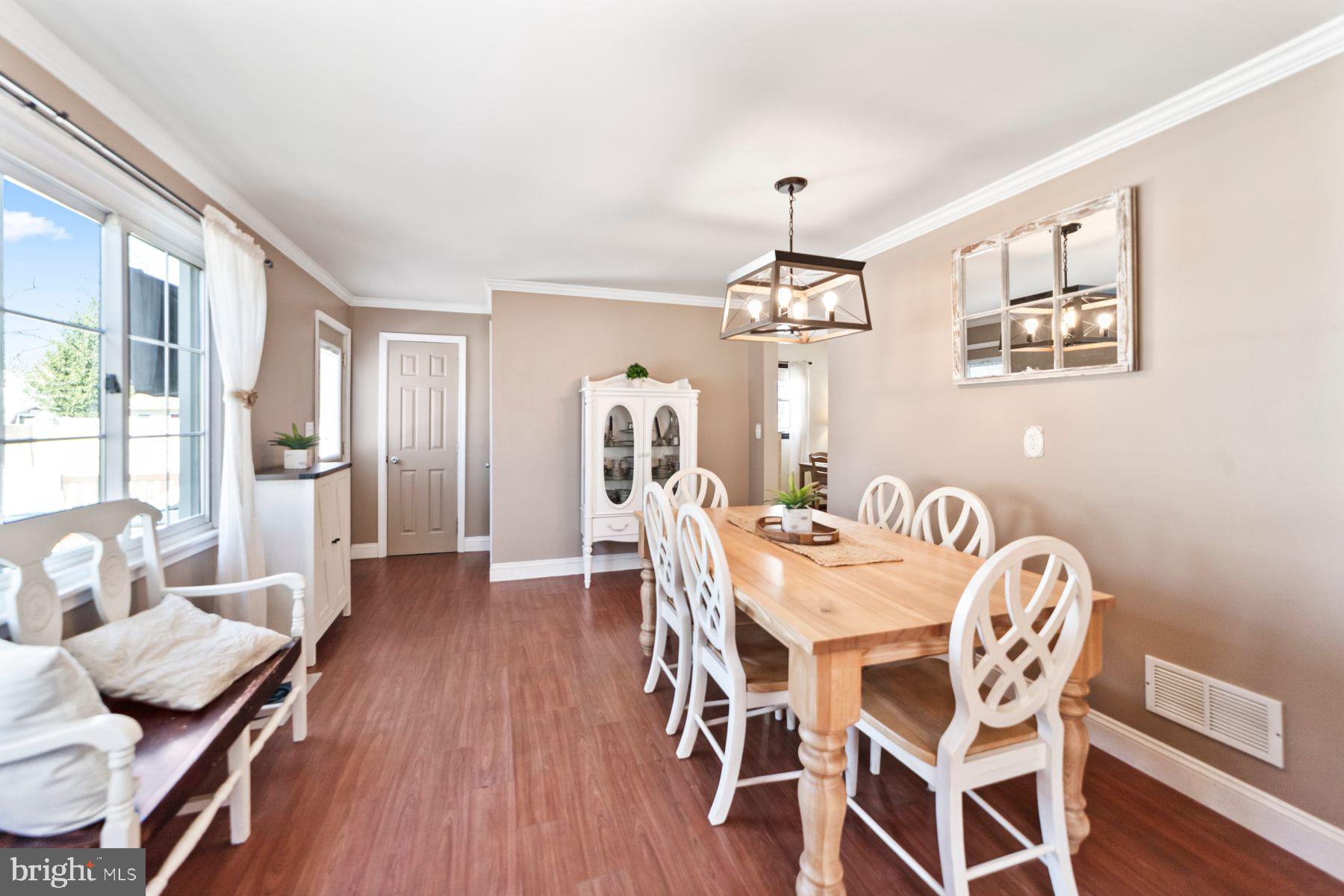 13 Ravine Dr