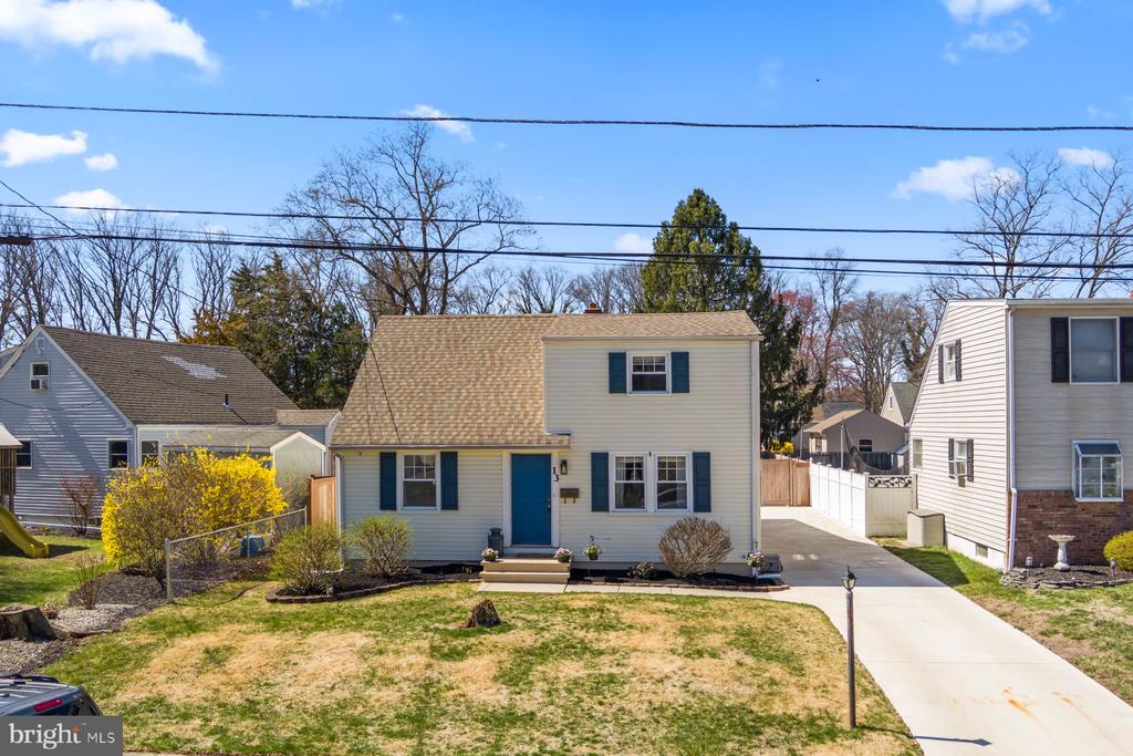 13 Ravine Dr