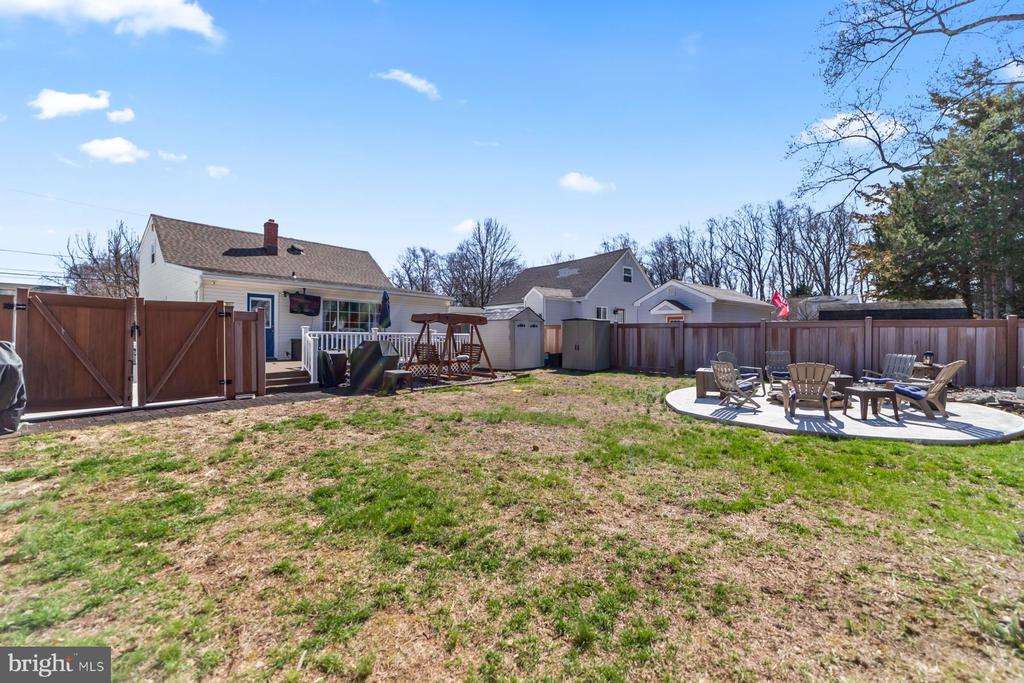 13 Ravine Dr