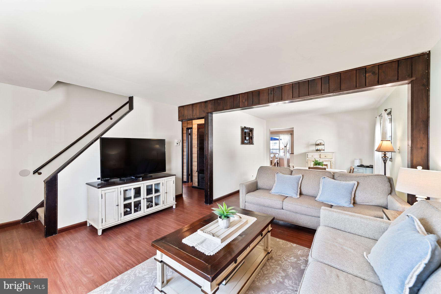 13 Ravine Dr