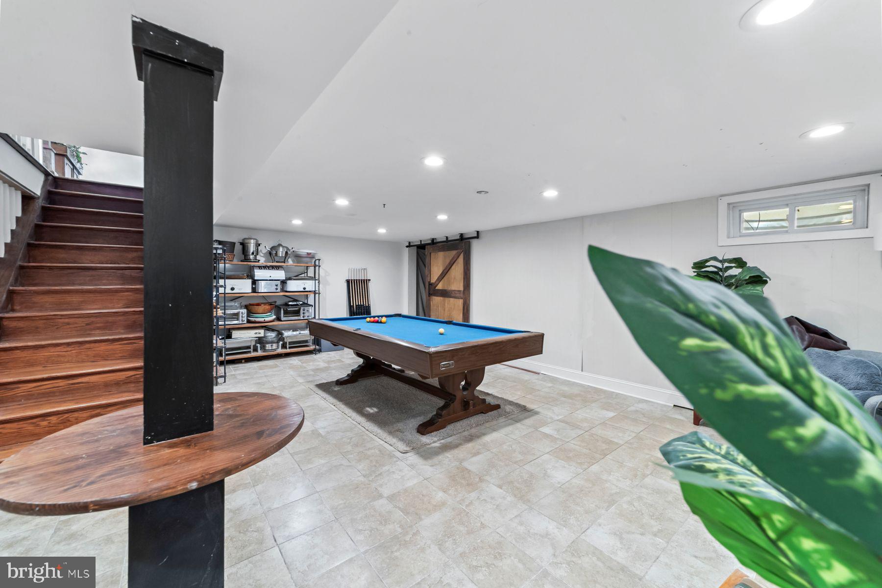 65 Shady Brook la