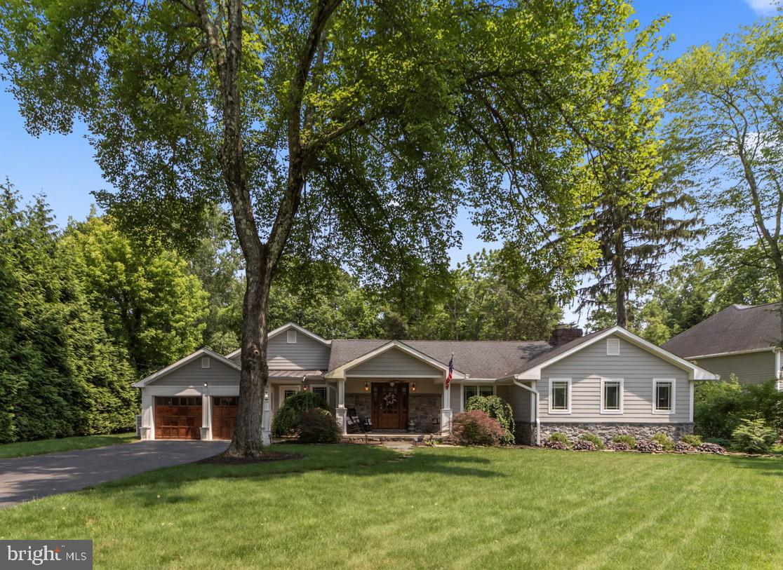65 Shady Brook la
