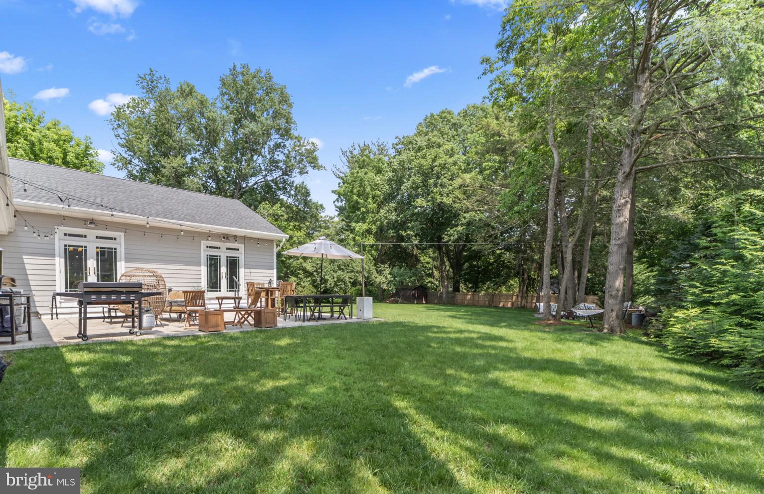 65 Shady Brook la