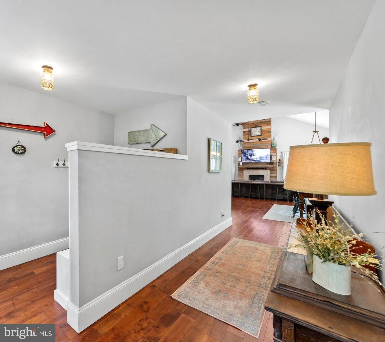 65 Shady Brook la