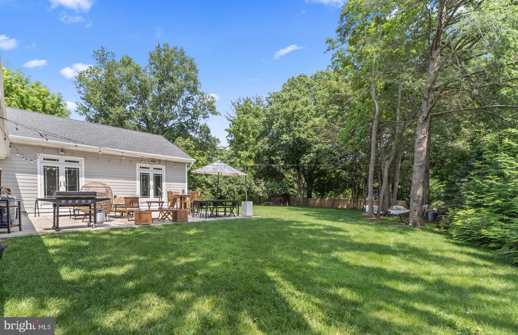65 Shady Brook la