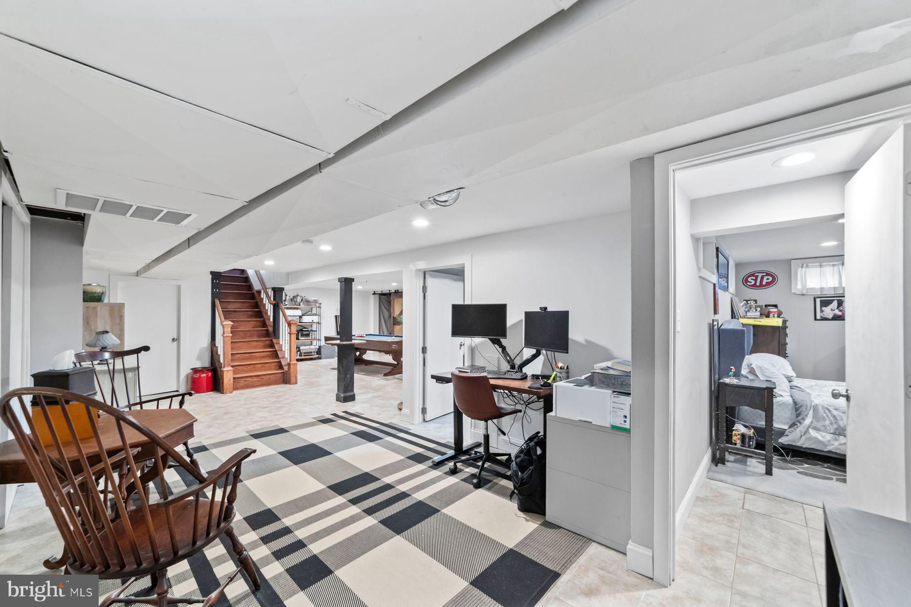 65 Shady Brook la
