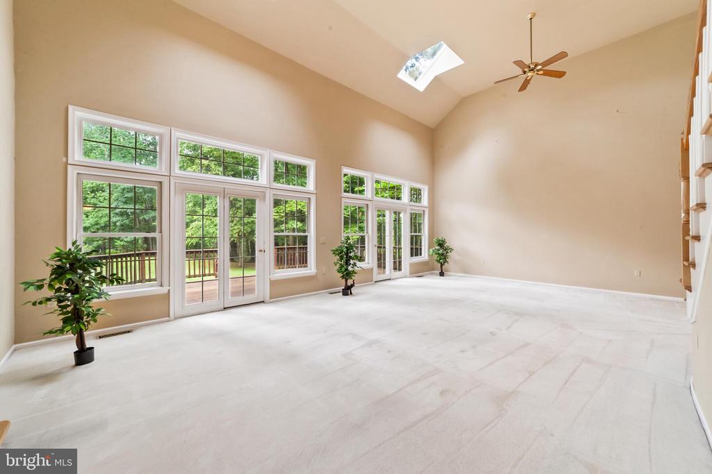 25 TANGLEWOOD DRIVE
